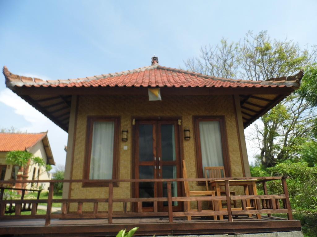 White Sandy Beach Menjangan Hotel Banyuwedang Екстериор снимка