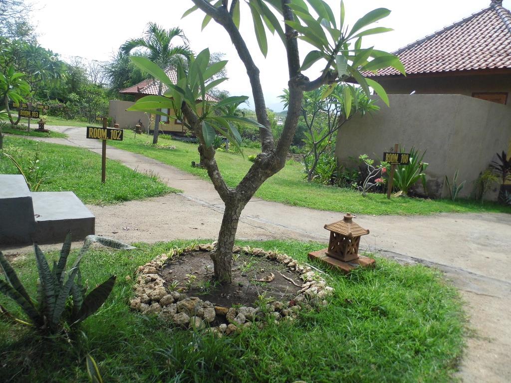 White Sandy Beach Menjangan Hotel Banyuwedang Екстериор снимка